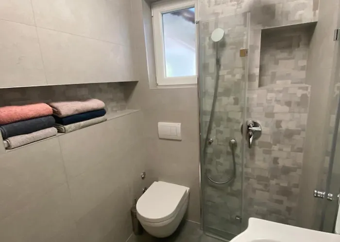 2 App For 3 Persons With 2 Terraces Near Beach&town
