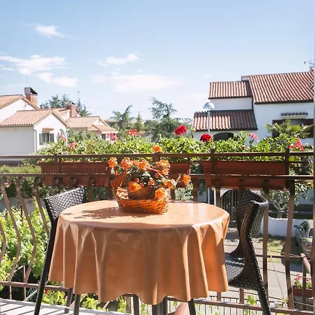 Apartment 2 App For 3 Persons With 2 Terraces Near Beach&town